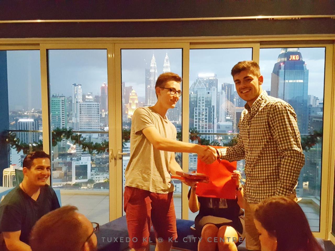 Tuxedo Kl -No.1 Rooftop Pool W Skyscraper Views Kuala Lumpur Ngoại thất bức ảnh