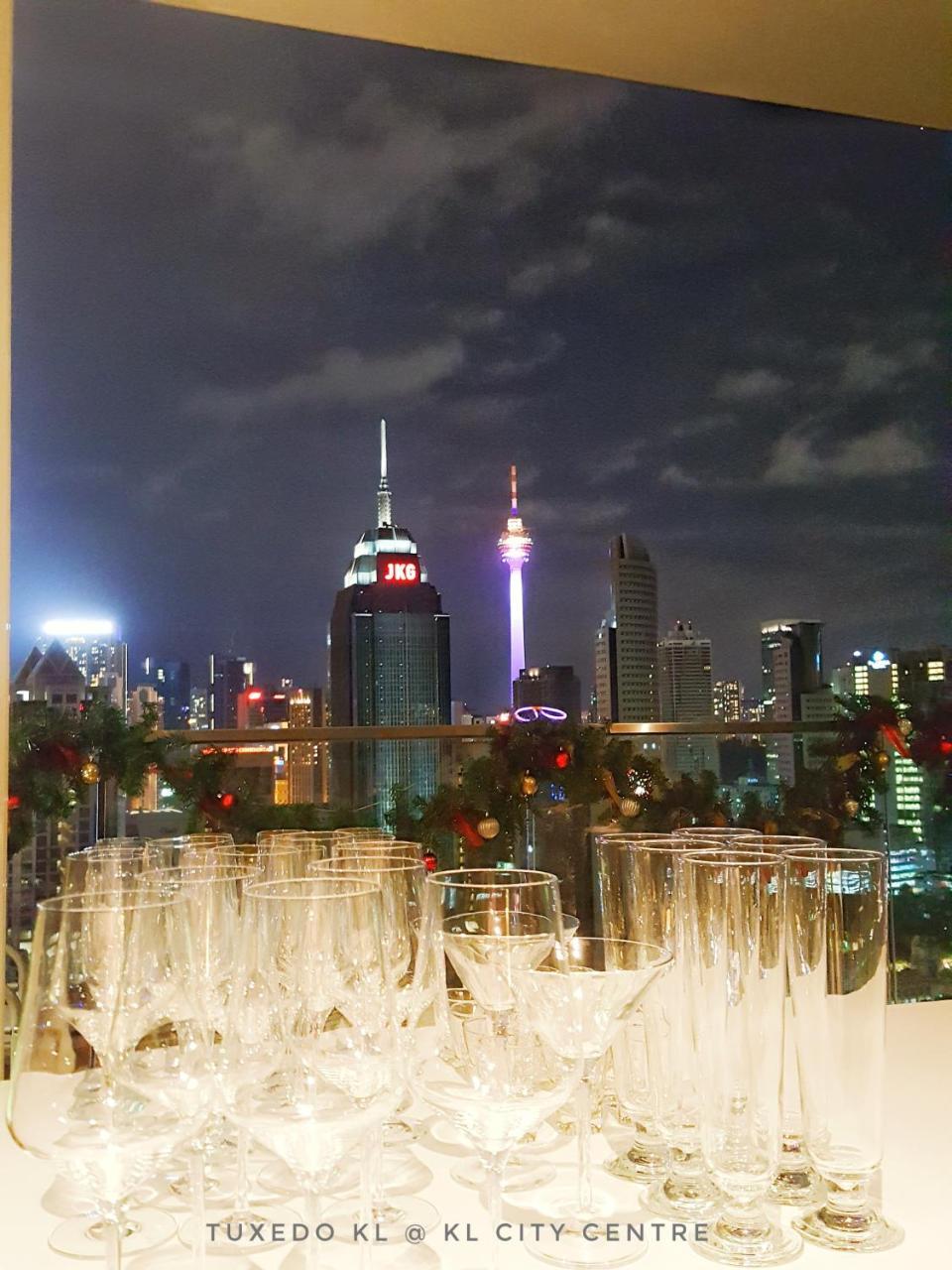 Tuxedo Kl -No.1 Rooftop Pool W Skyscraper Views Kuala Lumpur Ngoại thất bức ảnh